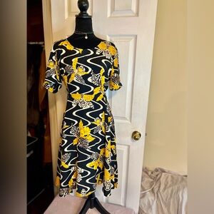 Women’s Vintage Casual Corner Made in Italy Wavy Orchid Fit‎ and Flare Dress 12